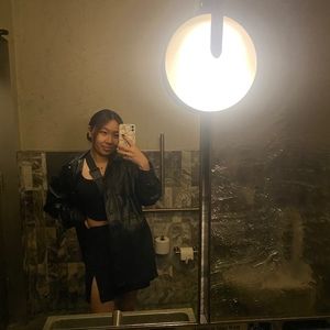 Meet your Posher, Jenny